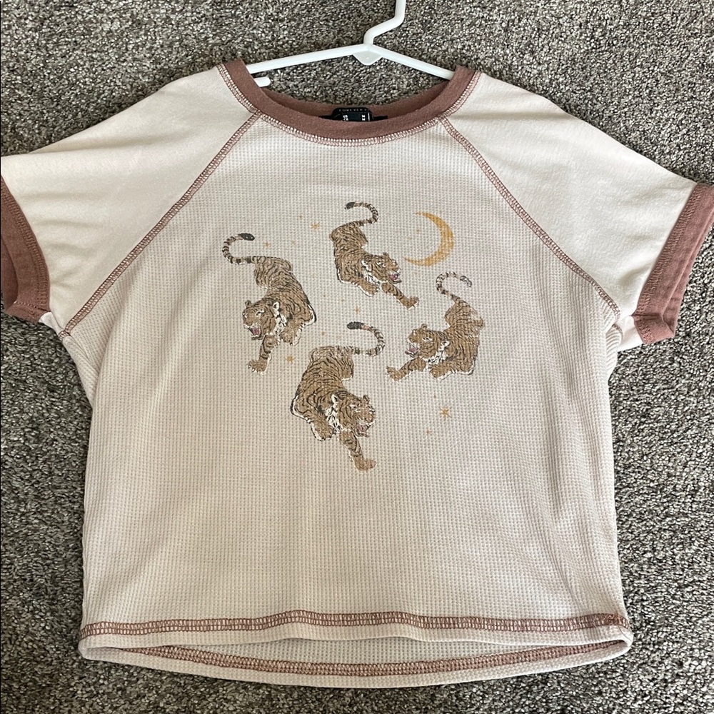 Forever 21 Cream and Brown Graphic Tee